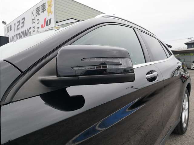 メルセデスベンツ ＧＬＡクラス ＧＬＡ２２０ ４マチック ４ＷＤ R1年 (四国) 99