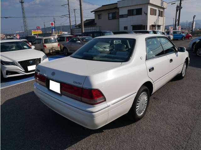 トヨタ クラウン ２．０ ロイヤルエクストラ H9年 (四国) 99