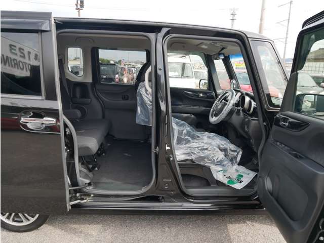 ホンダ Ｎ　ＢＯＸ ６６０ カスタムＧ ＳＳパッケージ H27年 (四国) 99