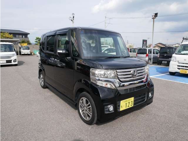 ホンダ Ｎ　ＢＯＸ ６６０ カスタムＧ ＳＳパッケージ H27年 (四国) 99