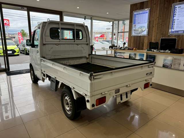 スズキ キャリイトラック ６６０ ＫＣパワステ ３方開 ４ＷＤ H18年 () 99