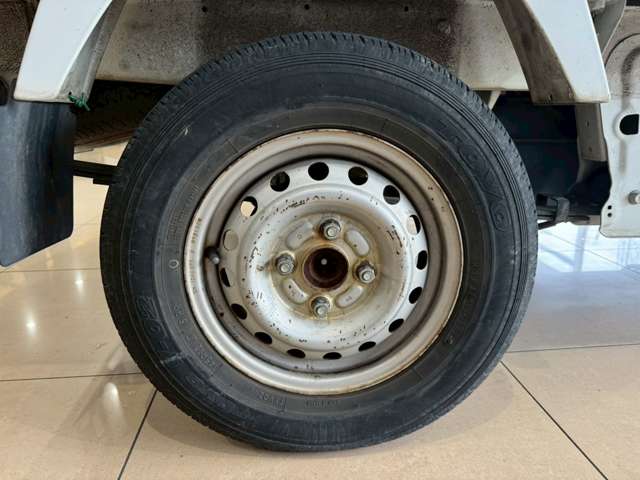 スズキ キャリイトラック ６６０ ＫＣパワステ ３方開 ４ＷＤ H18年 () 99
