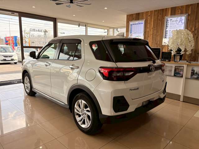 トヨタ ライズ　ハイブリッド ハイブリッド １．２ Ｇ R4年 () 99