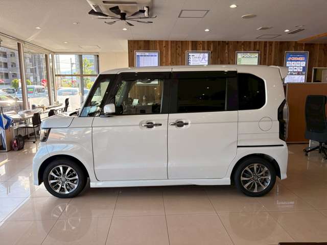 ホンダ Ｎ　ＢＯＸ カスタム ６６０ Ｌ R5年 () 99