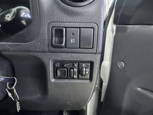 スズキ ジムニー ６６０ クロスアドベンチャー ＸＣ ４ＷＤ H23年 () 99