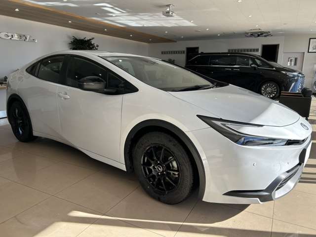 トヨタ プリウス ２．０ Ｇ R5年 () 99