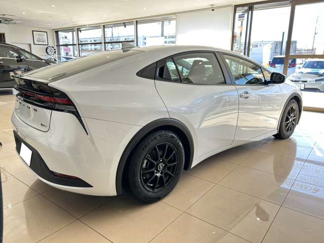 トヨタ プリウス ２．０ Ｇ R5年 () 99