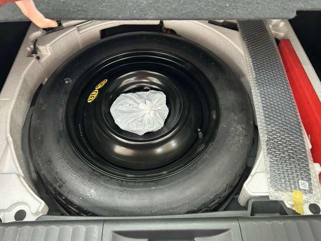 トヨタ プリウス ２．０ Ｇ R5年 () 99