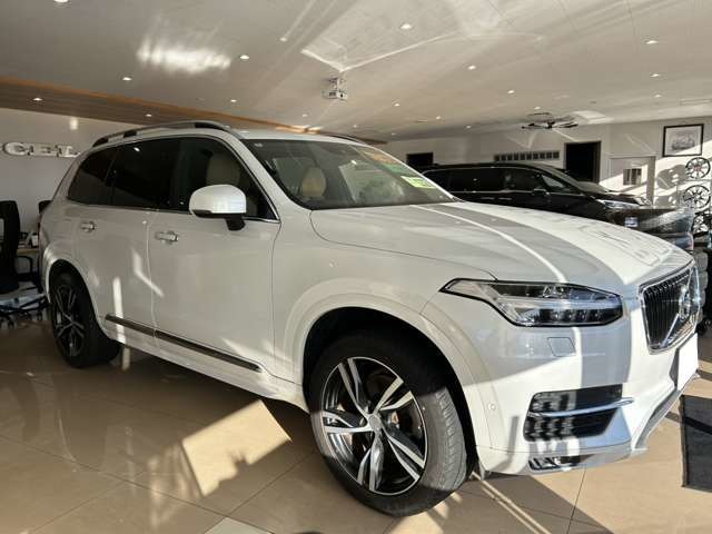 ボルボ ＸＣ９０ Ｔ５ ＡＷＤ モメンタム ４ＷＤ H29年 () 99