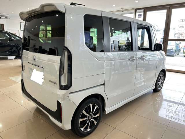 ホンダ Ｎ　ＢＯＸ カスタム ６６０ R6年 () 99