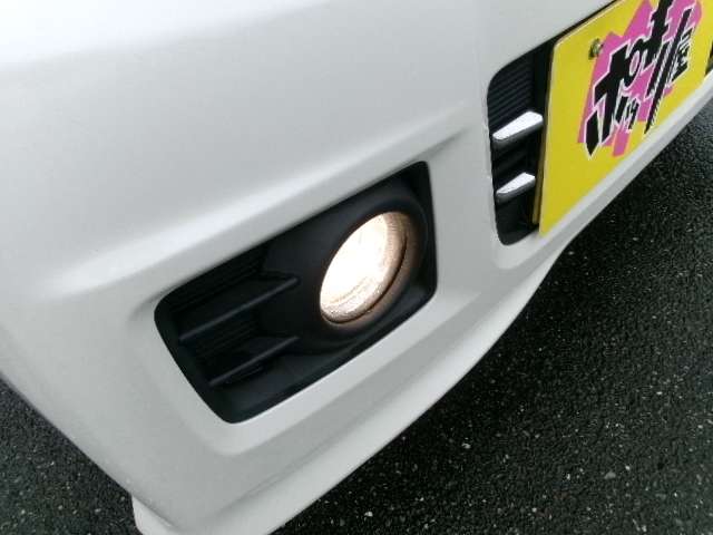 ホンダ Ｎ　ＢＯＸ ６６０ カスタムＧ Ｌパッケージ ４ＷＤ H27年 () 99