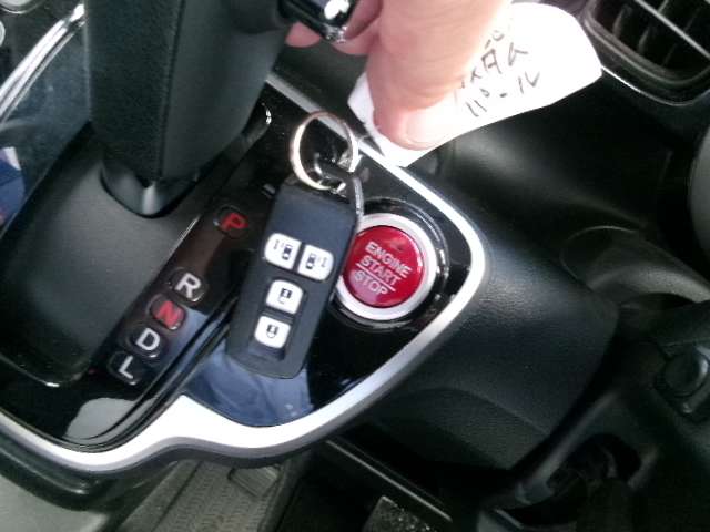 ホンダ Ｎ　ＢＯＸ ６６０ カスタムＧ Ｌパッケージ ４ＷＤ H27年 () 99