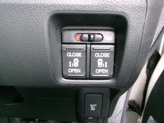 ホンダ Ｎ　ＢＯＸ ６６０ カスタムＧ Ｌパッケージ ４ＷＤ H27年 () 99