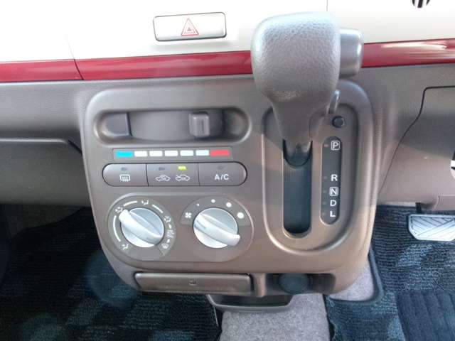 スズキ アルトラパン ６６０ ショコラ Ｇ スマートフォン連携ナビゲーション仕様車 H26年 () 99