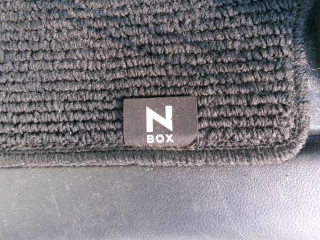 ホンダ Ｎ　ＢＯＸ ６６０ Ｇ Ｌパッケージ ４ＷＤ H26年 () 99