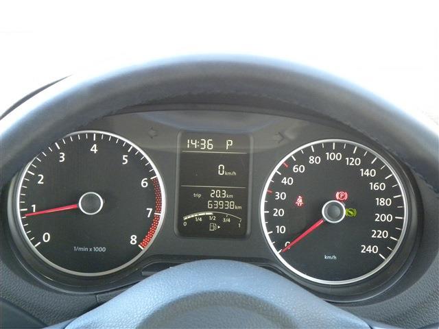 フォルクスワーゲン ポロ ＴＳＩ　コンフォートライン　ブルーモーションテクノロジー H25年 () 99