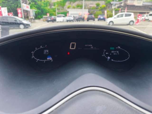 日産 セレナ ２．０ ハイウェイスター Ｖセレクション＋ＳＡＦＥＴＹ Ｓ－ＨＹＢＲＩＤ H28年 () 99