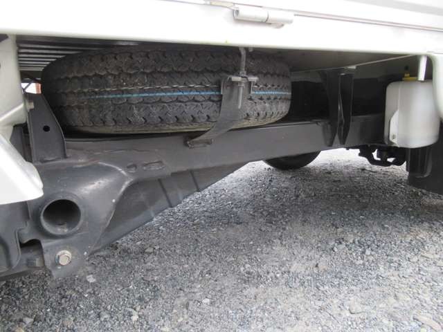 スバル サンバートラック ６６０ ＴＣ スーパーチャージャー 三方開 ４ＷＤ H22年 () 99