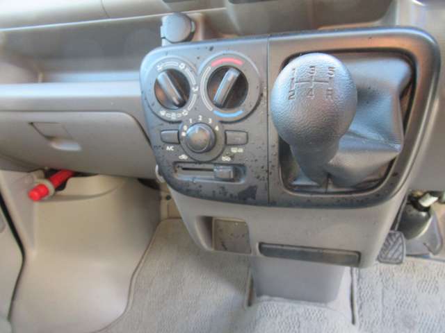 スズキ エブリイ ６６０ ジョイン ターボ ハイルーフ ４ＷＤ H28年 () 99