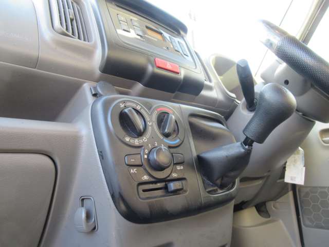 スズキ エブリイ ６６０ ジョイン ターボ ハイルーフ ４ＷＤ H28年 () 99