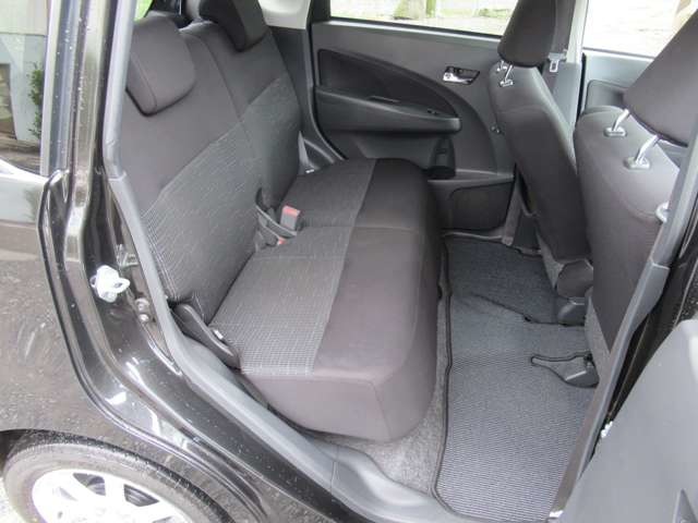 ダイハツ ムーヴ ６６０ カスタム Ｘ ４ＷＤ H25年 () 99