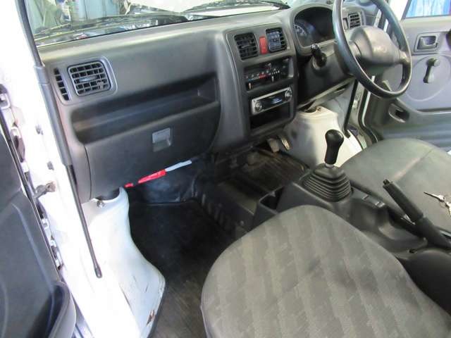 スズキ キャリイトラック ６６０ ＫＣエアコン・パワステ ３方開 ４ＷＤ H21年 () 99