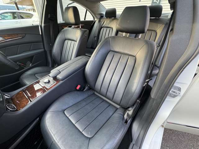 メルセデスベンツ ＣＬＳクラス ＣＬＳ３５０　ブルーエフィシェンシー H24年 () 99