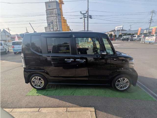 ホンダ Ｎ　ＢＯＸ ６６０ カスタムＧ Ｌパッケージ H28年 (九州・沖縄) 99