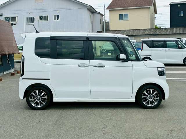 ホンダ Ｎ　ＢＯＸ カスタム ６６０ R6年 (九州・沖縄) 99