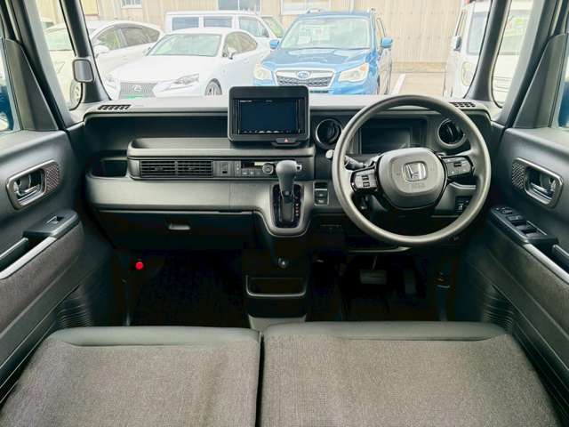 ホンダ Ｎ　ＢＯＸ カスタム ６６０ R6年 (九州・沖縄) 99