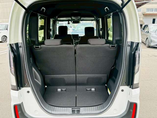 ホンダ Ｎ　ＢＯＸ カスタム ６６０ R6年 (九州・沖縄) 99