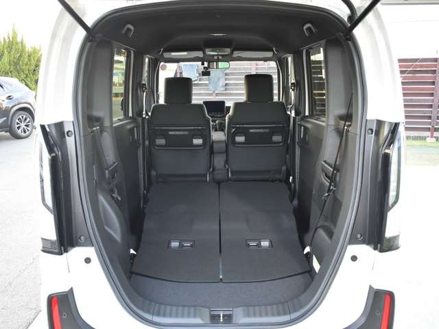 ホンダ Ｎ　ＢＯＸ カスタム ６６０ R5年 (九州・沖縄) 99