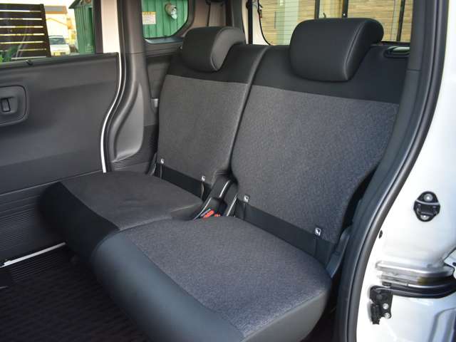 ホンダ Ｎ　ＢＯＸ カスタム ６６０ R5年 (九州・沖縄) 99