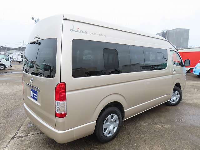 トヨタ ハイエースバン キャンピングカー R5年 (関東) 99
