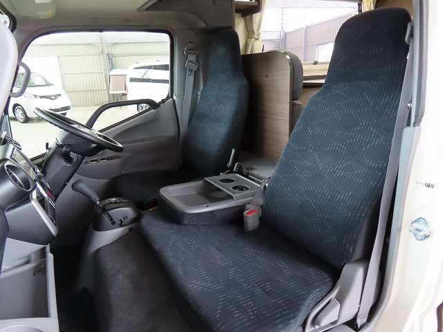トヨタ カムロード キャンピングカー R1年 (関東) 99