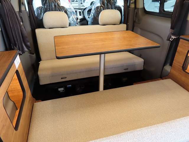 日産 ＮＶ２００バネット １．６ １６Ｘ－２Ｒ R8年 (関東) 99