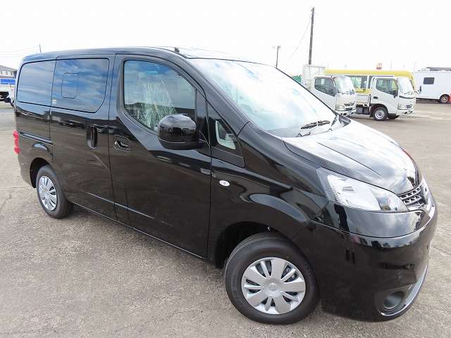 日産 ＮＶ２００バネット １．６ １６Ｘ－２Ｒ R8年 (関東) 99