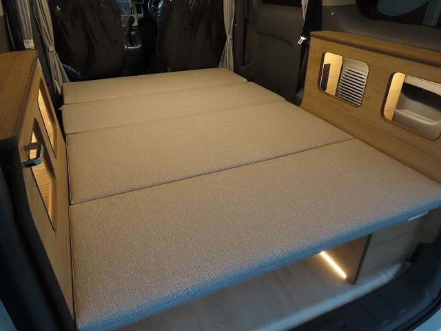 日産 ＮＶ２００バネット １．６ １６Ｘ－２Ｒ R8年 (関東) 99