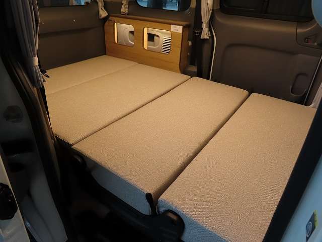 日産 ＮＶ２００バネット １．６ １６Ｘ－２Ｒ R8年 (関東) 99