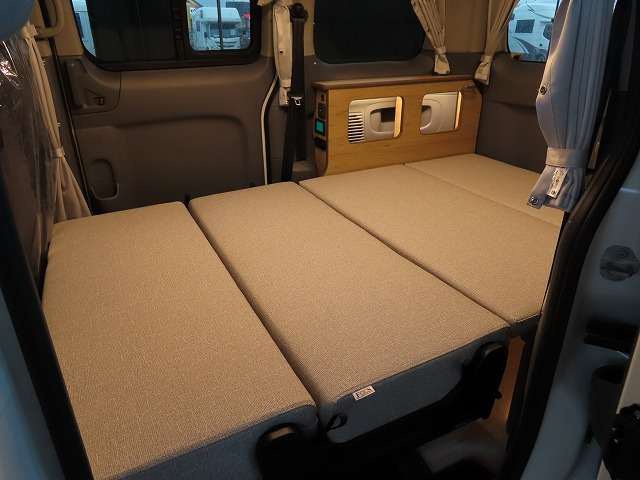 日産 ＮＶ２００バネット １．６ １６Ｘ－２Ｒ R8年 (関東) 99