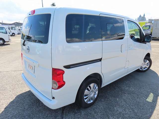日産 ＮＶ２００バネット １．６ １６Ｘ－２Ｒ R8年 (関東) 99