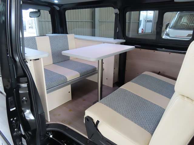トヨタ ハイエースバン キャンピングカー R3年 (関東) 99