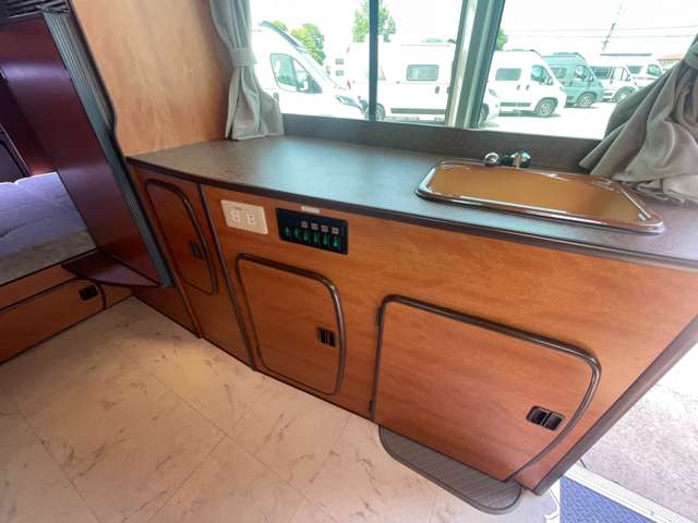 トヨタ コースター ＲＶビックフット H24年 (関東) 99