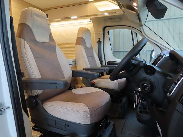 フィアット デュカト キャンピングカー R8年 (関東) 99