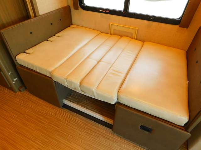 フォード トランジット キャンピングカー H30年 (関東) 99