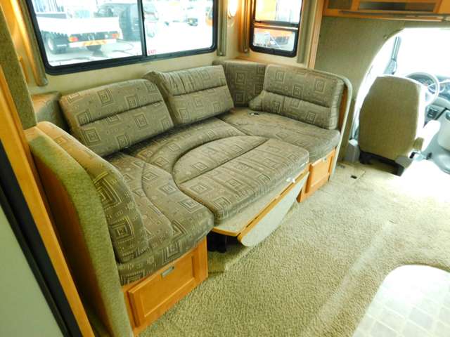 フォード Ｅ－４５０ キャンピングカー H18年 (関東) 99