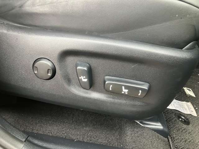 レクサス ＮＸ２００ｔ Ｆスポーツ H28年 (関東) 99
