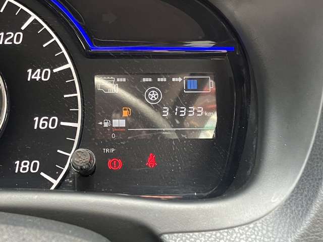 日産 ノート １．２ Ｅ－ＰＯＷＥＲ メダリスト R2年 (関東) 99
