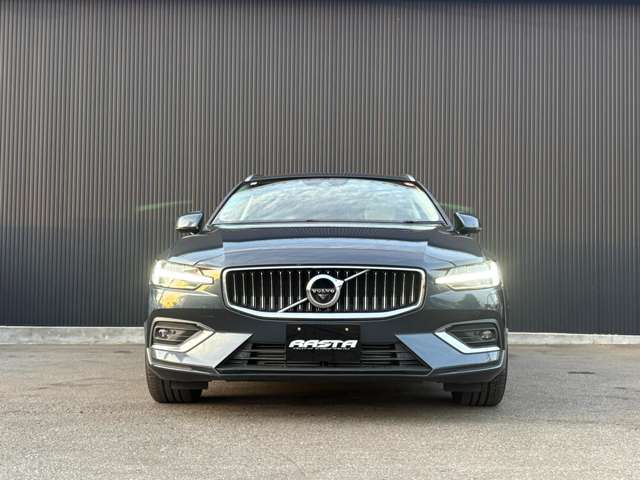ボルボ Ｖ６０ Ｔ５　インスクリプション R1年 (関東) 99