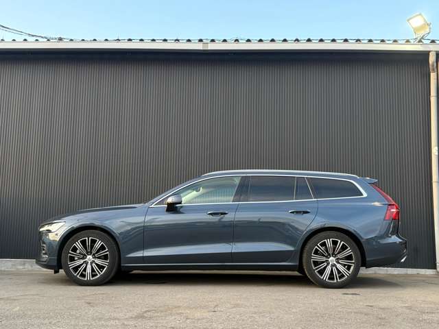 ボルボ Ｖ６０ Ｔ５　インスクリプション R1年 (関東) 99